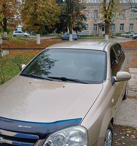 Бежевый Шевроле Лачетти, объемом двигателя 1.8 л и пробегом 265 тыс. км за 4500 $, фото 1 на Automoto.ua