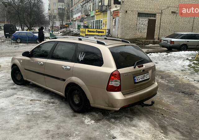 Бежевий Шевроле Лачетті, об'ємом двигуна 1.8 л та пробігом 229 тис. км за 4200 $, фото 1 на Automoto.ua