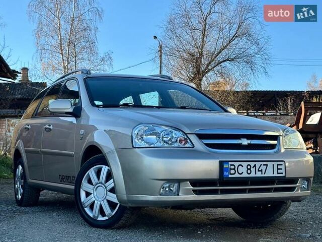 Бежевый Шевроле Лачетти, объемом двигателя 1.8 л и пробегом 132 тыс. км за 4650 $, фото 1 на Automoto.ua
