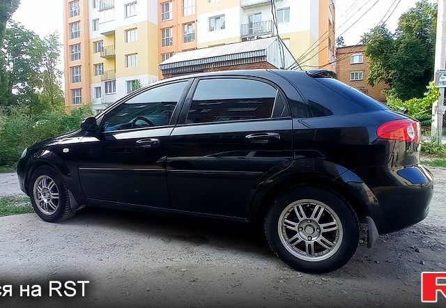 Чорний Шевроле Лачетті, об'ємом двигуна 1.8 л та пробігом 0 тис. км за 4000 $, фото 1 на Automoto.ua