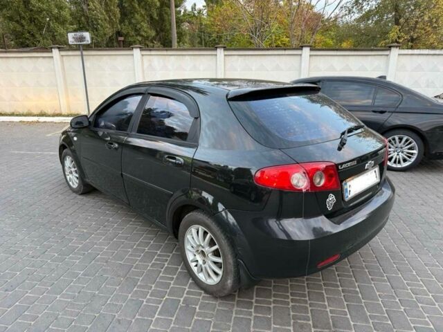 Чорний Шевроле Лачетті, об'ємом двигуна 1.8 л та пробігом 262 тис. км за 3950 $, фото 1 на Automoto.ua
