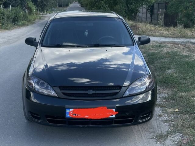 Черный Шевроле Лачетти, объемом двигателя 1.6 л и пробегом 144 тыс. км за 5100 $, фото 1 на Automoto.ua