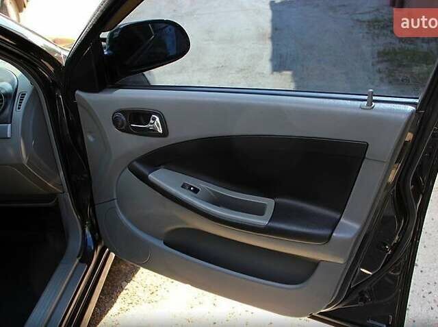 Чорний Шевроле Лачетті, об'ємом двигуна 1.8 л та пробігом 191 тис. км за 4000 $, фото 1 на Automoto.ua