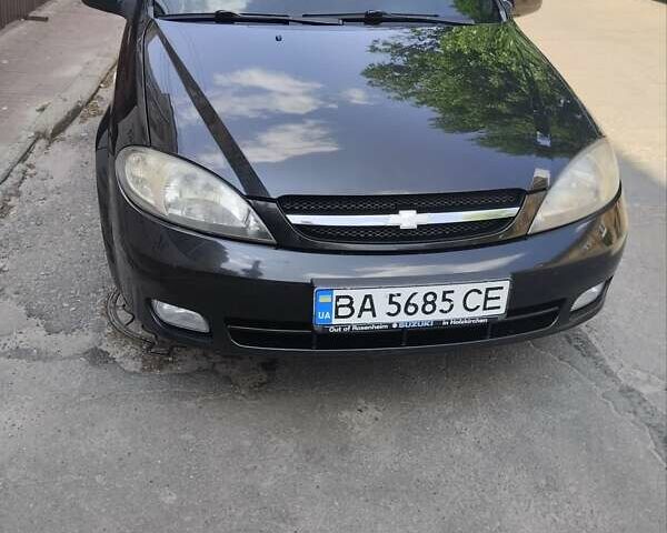 Черный Шевроле Лачетти, объемом двигателя 1.8 л и пробегом 268 тыс. км за 4400 $, фото 1 на Automoto.ua