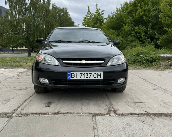 Черный Шевроле Лачетти, объемом двигателя 2 л и пробегом 240 тыс. км за 4900 $, фото 1 на Automoto.ua