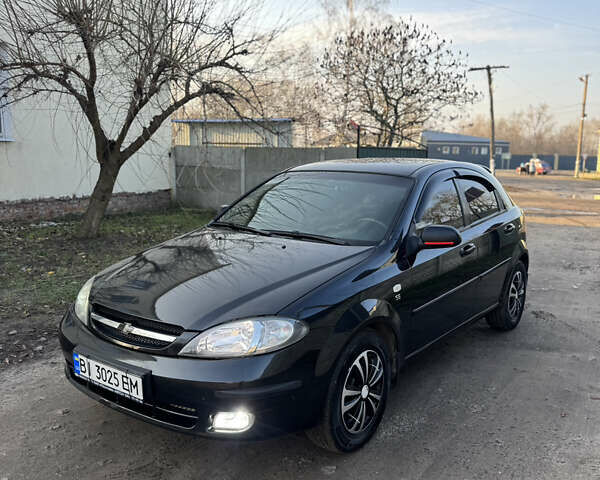 Черный Шевроле Лачетти, объемом двигателя 1.6 л и пробегом 209 тыс. км за 3850 $, фото 1 на Automoto.ua