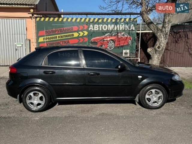 Чорний Шевроле Лачетті, об'ємом двигуна 1.6 л та пробігом 153 тис. км за 4400 $, фото 1 на Automoto.ua