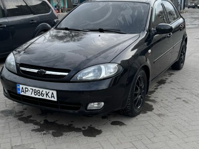 Черный Шевроле Лачетти, объемом двигателя 1.8 л и пробегом 240 тыс. км за 2300 $, фото 1 на Automoto.ua