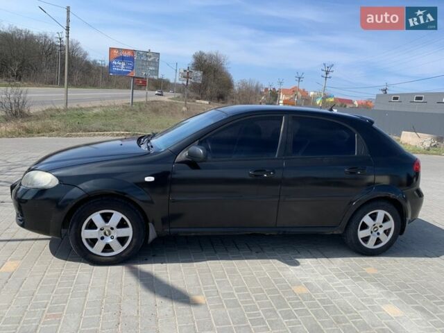 Черный Шевроле Лачетти, объемом двигателя 1.6 л и пробегом 280 тыс. км за 3100 $, фото 1 на Automoto.ua