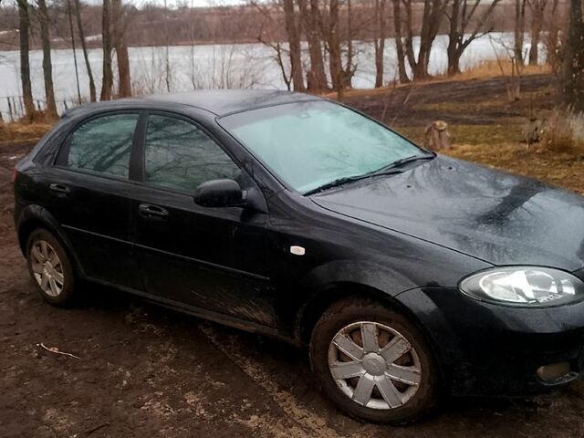Черный Шевроле Лачетти, объемом двигателя 1.6 л и пробегом 186 тыс. км за 3500 $, фото 1 на Automoto.ua