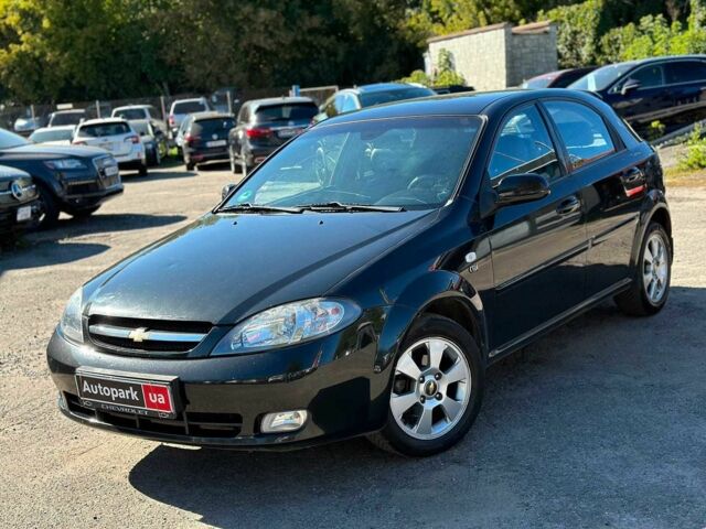 Черный Шевроле Лачетти, объемом двигателя 1.8 л и пробегом 146 тыс. км за 4790 $, фото 1 на Automoto.ua