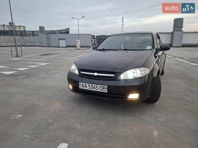 Черный Шевроле Лачетти, объемом двигателя 1.6 л и пробегом 217 тыс. км за 4000 $, фото 1 на Automoto.ua