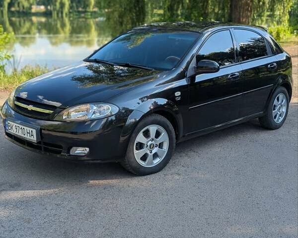Черный Шевроле Лачетти, объемом двигателя 1.8 л и пробегом 134 тыс. км за 6450 $, фото 1 на Automoto.ua
