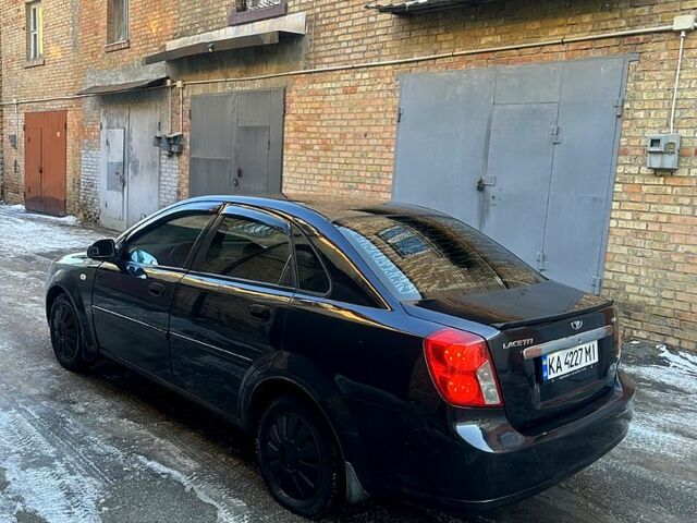 Черный Шевроле Лачетти, объемом двигателя 1.5 л и пробегом 250 тыс. км за 3500 $, фото 1 на Automoto.ua