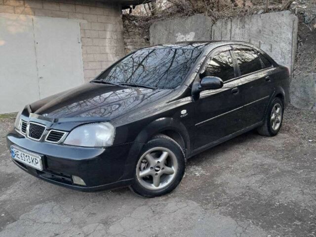 Черный Шевроле Лачетти, объемом двигателя 2 л и пробегом 227 тыс. км за 4000 $, фото 1 на Automoto.ua