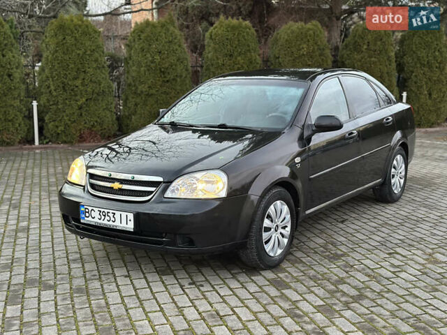 Черный Шевроле Лачетти, объемом двигателя 1.8 л и пробегом 232 тыс. км за 2700 $, фото 1 на Automoto.ua