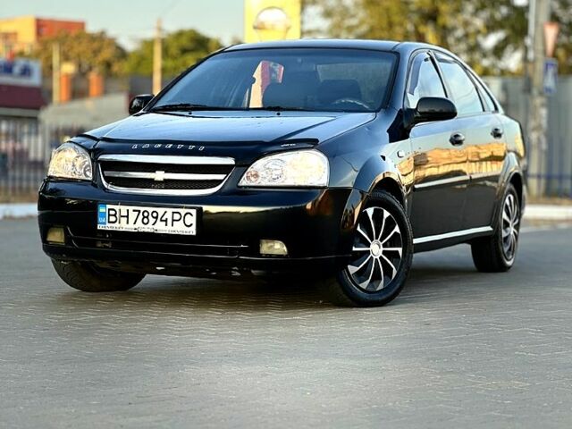 Черный Шевроле Лачетти, объемом двигателя 1.8 л и пробегом 450 тыс. км за 3499 $, фото 1 на Automoto.ua