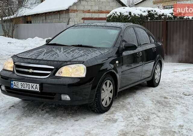 Черный Шевроле Лачетти, объемом двигателя 1.8 л и пробегом 176 тыс. км за 3800 $, фото 1 на Automoto.ua