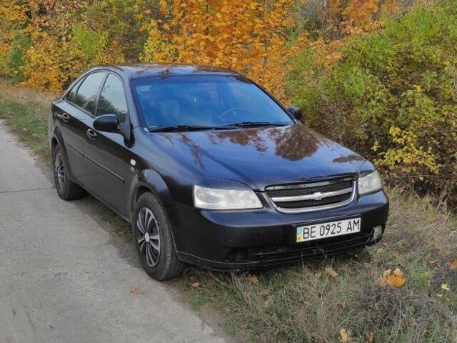 Черный Шевроле Лачетти, объемом двигателя 1.8 л и пробегом 300 тыс. км за 2850 $, фото 1 на Automoto.ua