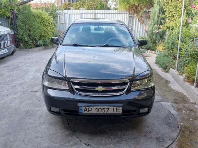 Черный Шевроле Лачетти, объемом двигателя 1.8 л и пробегом 307 тыс. км за 2700 $, фото 1 на Automoto.ua