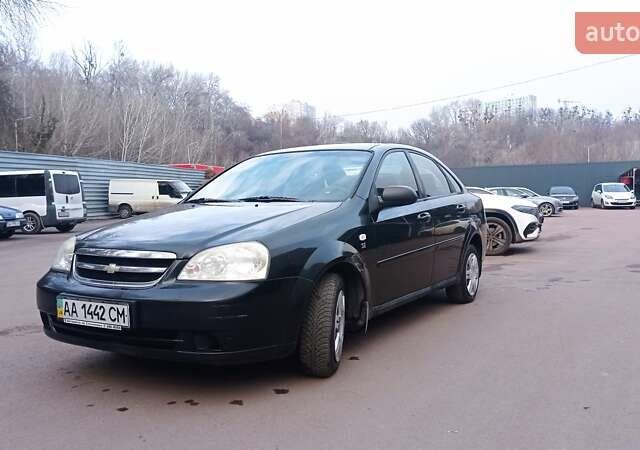 Черный Шевроле Лачетти, объемом двигателя 1.6 л и пробегом 235 тыс. км за 2700 $, фото 1 на Automoto.ua