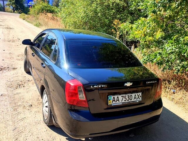 Черный Шевроле Лачетти, объемом двигателя 1.6 л и пробегом 230 тыс. км за 3000 $, фото 1 на Automoto.ua