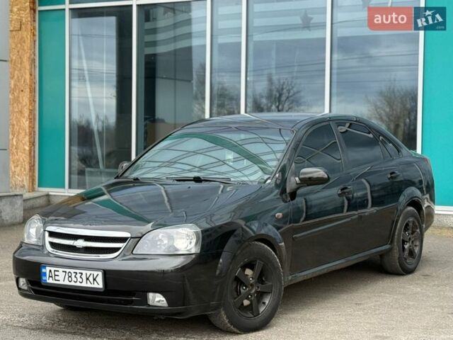 Черный Шевроле Лачетти, объемом двигателя 1.8 л и пробегом 210 тыс. км за 3800 $, фото 1 на Automoto.ua