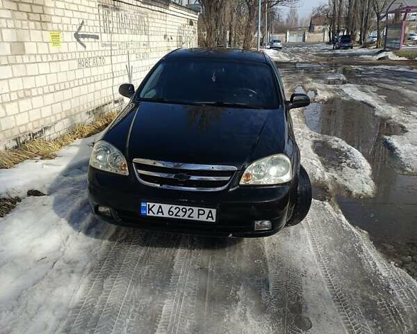 Черный Шевроле Лачетти, объемом двигателя 1.8 л и пробегом 302 тыс. км за 3700 $, фото 1 на Automoto.ua