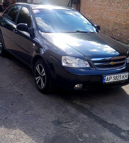 Черный Шевроле Лачетти, объемом двигателя 1.8 л и пробегом 188 тыс. км за 4900 $, фото 1 на Automoto.ua