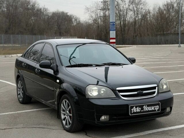 Черный Шевроле Лачетти, объемом двигателя 0 л и пробегом 212 тыс. км за 4900 $, фото 1 на Automoto.ua