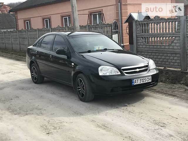Чорний Шевроле Лачетті, об'ємом двигуна 1.8 л та пробігом 115 тис. км за 6500 $, фото 1 на Automoto.ua