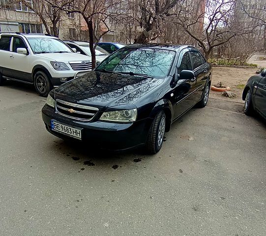 Черный Шевроле Лачетти, объемом двигателя 1.6 л и пробегом 378 тыс. км за 4700 $, фото 1 на Automoto.ua
