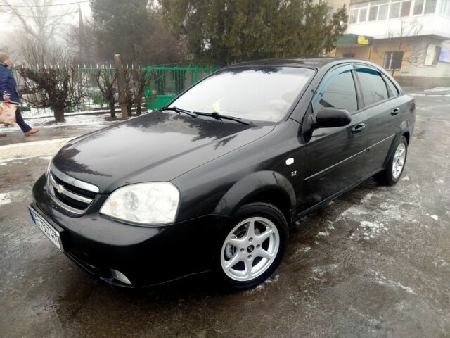 Черный Шевроле Лачетти, объемом двигателя 1.8 л и пробегом 205 тыс. км за 4000 $, фото 1 на Automoto.ua