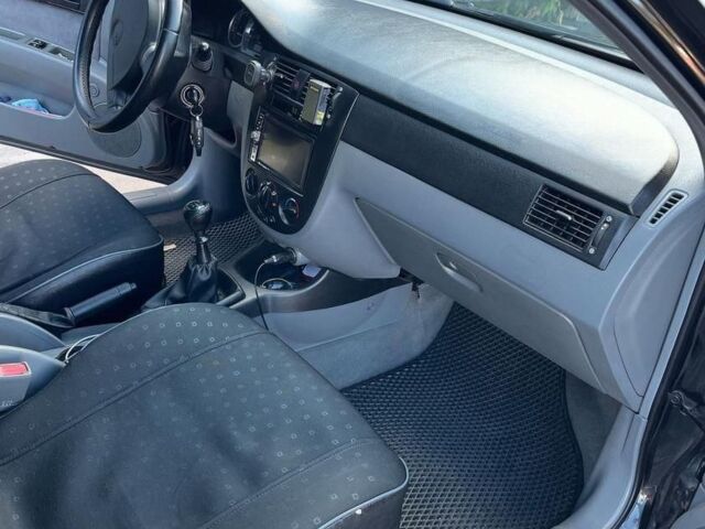 Черный Шевроле Лачетти, объемом двигателя 1.6 л и пробегом 0 тыс. км за 4600 $, фото 1 на Automoto.ua