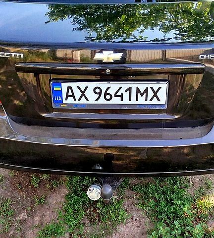 Черный Шевроле Лачетти, объемом двигателя 1.8 л и пробегом 300 тыс. км за 5000 $, фото 1 на Automoto.ua