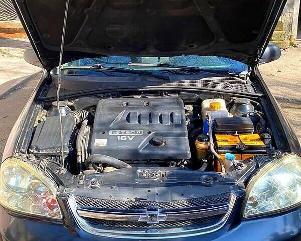 Чорний Шевроле Лачетті, об'ємом двигуна 1.6 л та пробігом 212 тис. км за 5000 $, фото 1 на Automoto.ua