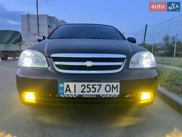 Чорний Шевроле Лачетті, об'ємом двигуна 1.8 л та пробігом 255 тис. км за 6500 $, фото 1 на Automoto.ua