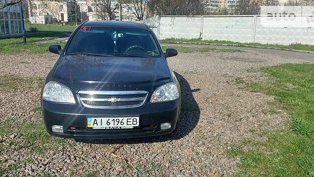 Черный Шевроле Лачетти, объемом двигателя 1.8 л и пробегом 134 тыс. км за 5600 $, фото 1 на Automoto.ua