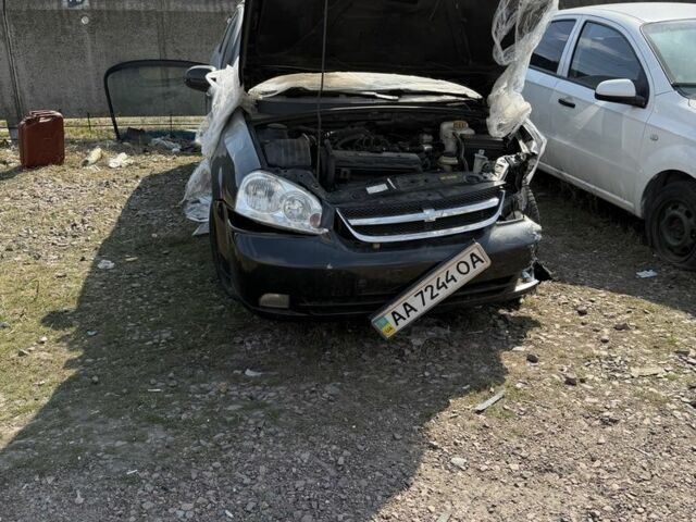 Черный Шевроле Лачетти, объемом двигателя 1.8 л и пробегом 400 тыс. км за 1450 $, фото 1 на Automoto.ua