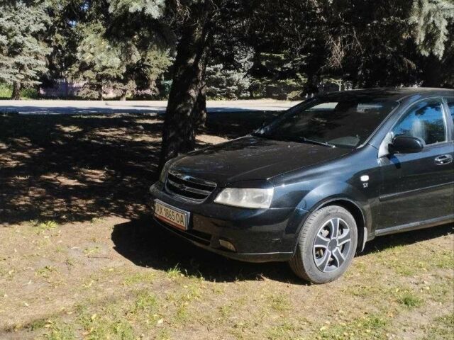 Черный Шевроле Лачетти, объемом двигателя 1.8 л и пробегом 250 тыс. км за 4500 $, фото 1 на Automoto.ua