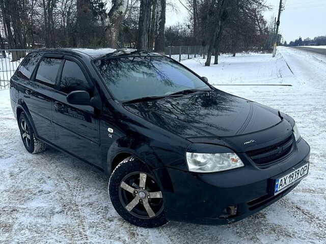 Черный Шевроле Лачетти, объемом двигателя 1.8 л и пробегом 225 тыс. км за 3900 $, фото 1 на Automoto.ua