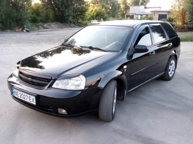 Чорний Шевроле Лачетті, об'ємом двигуна 1.8 л та пробігом 300 тис. км за 3300 $, фото 1 на Automoto.ua