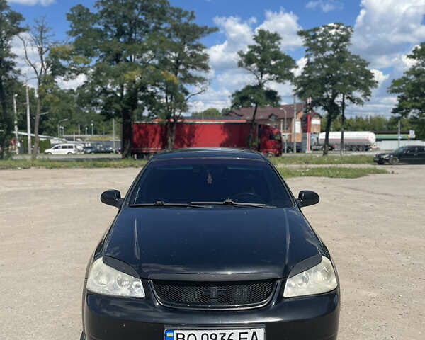 Черный Шевроле Лачетти, объемом двигателя 1.8 л и пробегом 350 тыс. км за 3400 $, фото 1 на Automoto.ua