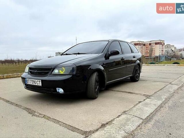 Черный Шевроле Лачетти, объемом двигателя 1.8 л и пробегом 210 тыс. км за 3800 $, фото 1 на Automoto.ua