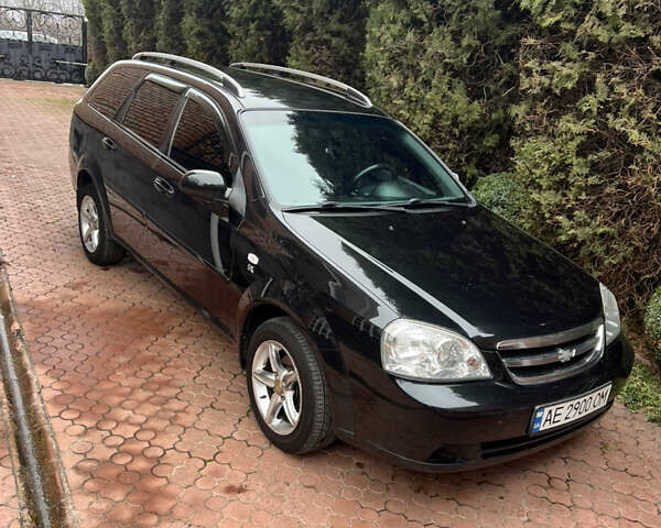 Черный Шевроле Лачетти, объемом двигателя 1.8 л и пробегом 210 тыс. км за 6150 $, фото 1 на Automoto.ua