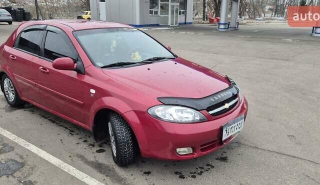 Червоний Шевроле Лачетті, об'ємом двигуна 1.6 л та пробігом 156 тис. км за 5400 $, фото 1 на Automoto.ua