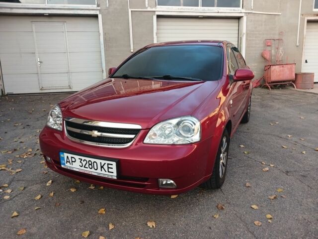 Красный Шевроле Лачетти, объемом двигателя 1.6 л и пробегом 198 тыс. км за 5200 $, фото 1 на Automoto.ua