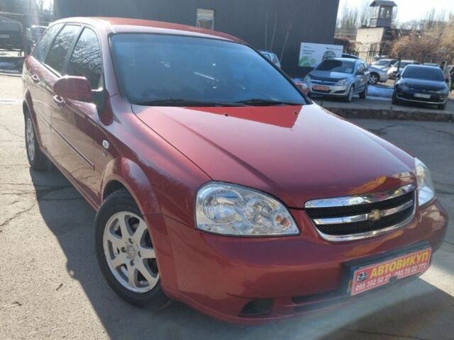 Красный Шевроле Лачетти, объемом двигателя 1.8 л и пробегом 230 тыс. км за 4200 $, фото 1 на Automoto.ua