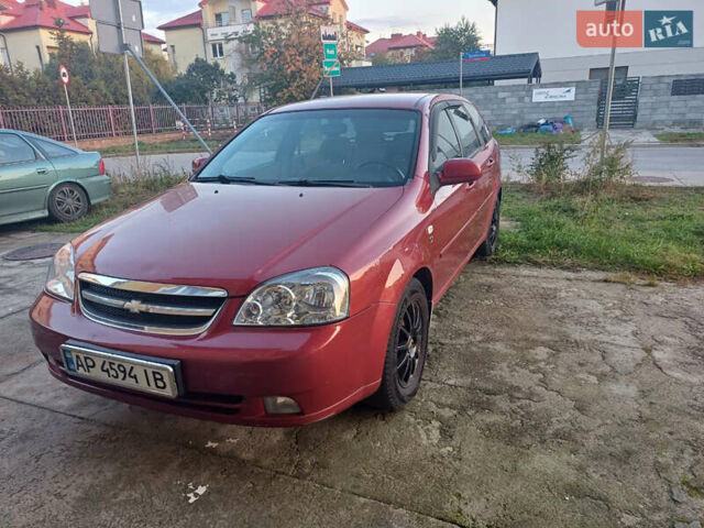 Красный Шевроле Лачетти, объемом двигателя 1.8 л и пробегом 162 тыс. км за 4100 $, фото 1 на Automoto.ua