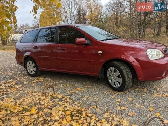 Красный Шевроле Лачетти, объемом двигателя 1.8 л и пробегом 176 тыс. км за 4400 $, фото 1 на Automoto.ua